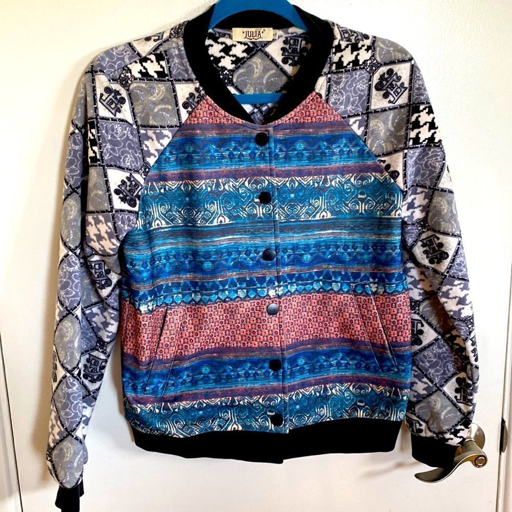 Julia button up women's jacket- size large